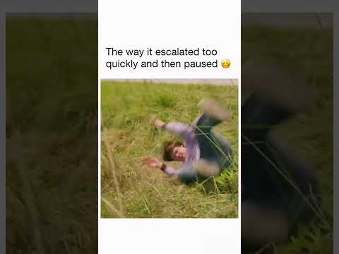 those dogs wondering where the dogs she talking about 😂