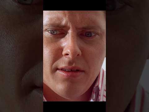 【The Wrong Guy】The Killer Almost Fell to His Death?#movie #shorts