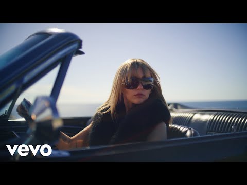 Miley Cyrus - Younger You (From the "Hannah Montana 20th Anniversary Special")