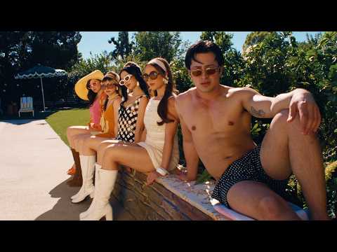 Laufey - Madwoman (Official Music Video)