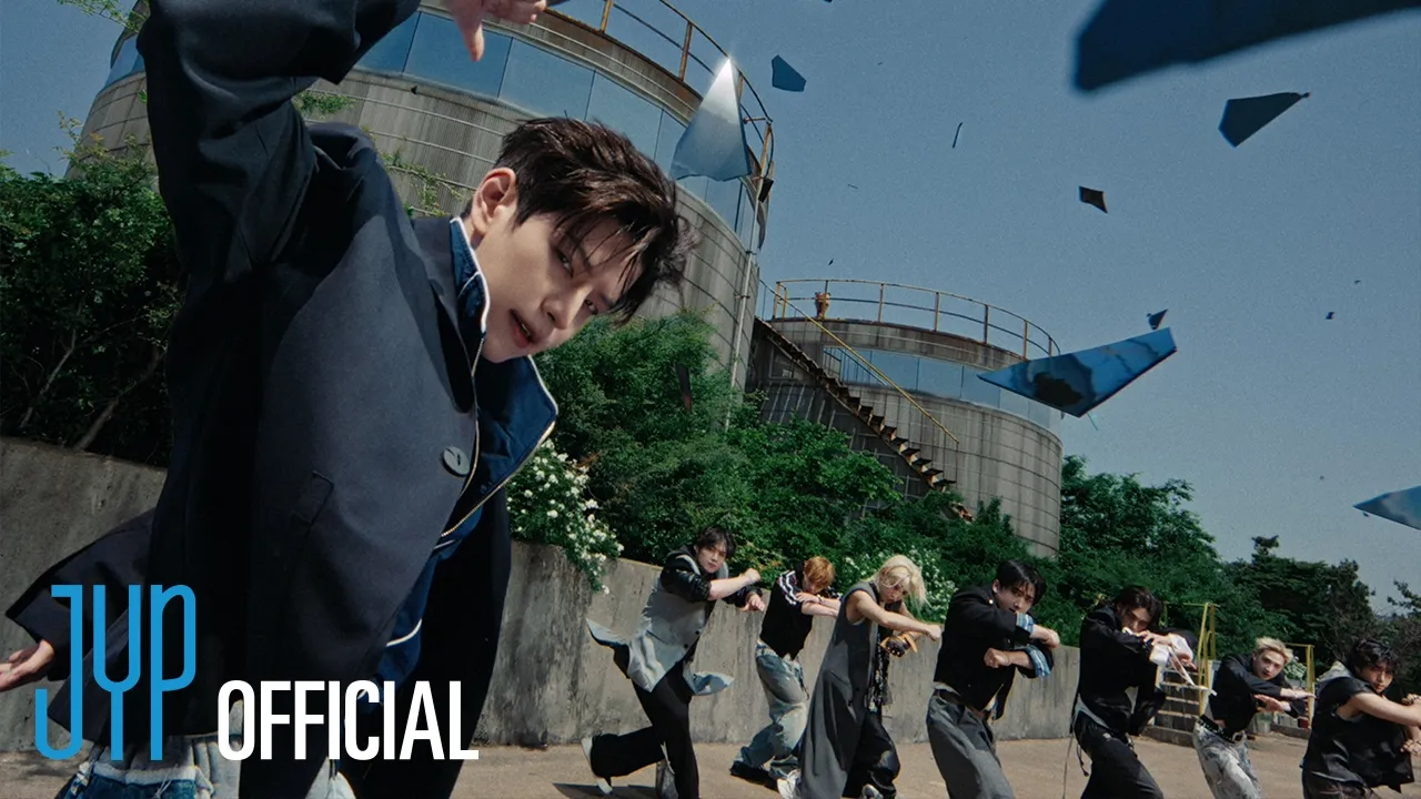 Stray Kids "This & That" M/V