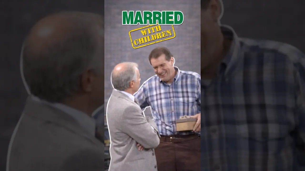 Would You Keep Bargaining This Hard If You Only Had $800? | Married with Children